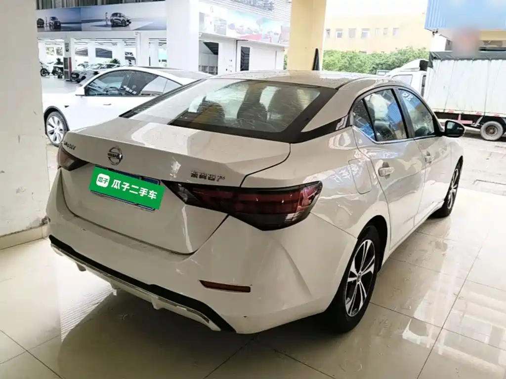 Nissan Sylphy — миниатюра 7