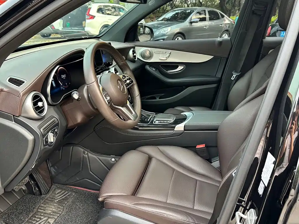 Mercedes-Benz GLC — миниатюра 4
