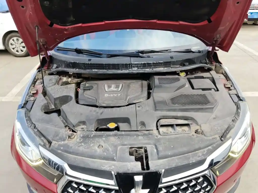 Luxgen U5 SUV — миниатюра 20