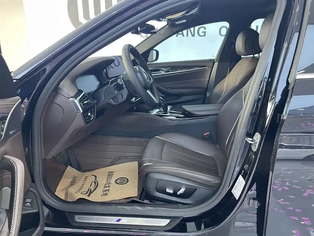 BMW 5 Series 5 2022 525Li M Sport