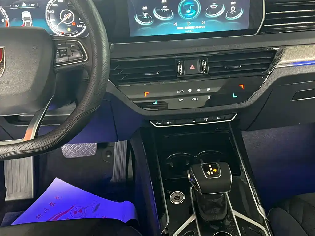Hongqi Hongqi HS5 — миниатюра 15