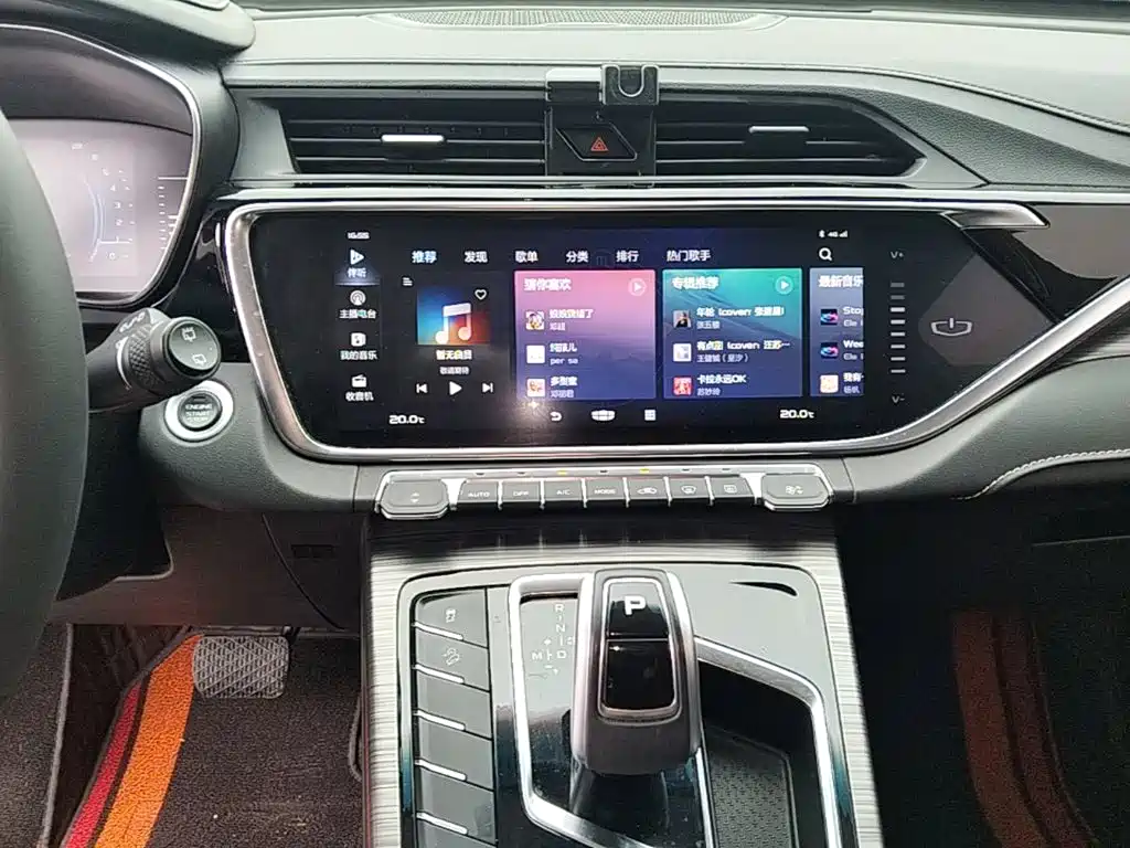 Geely Boyue — миниатюра 13
