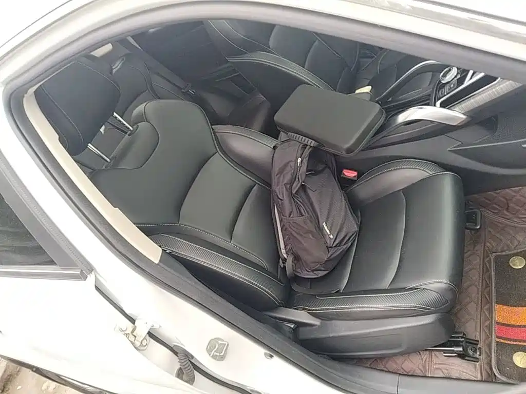 Geely Boyue — миниатюра 25