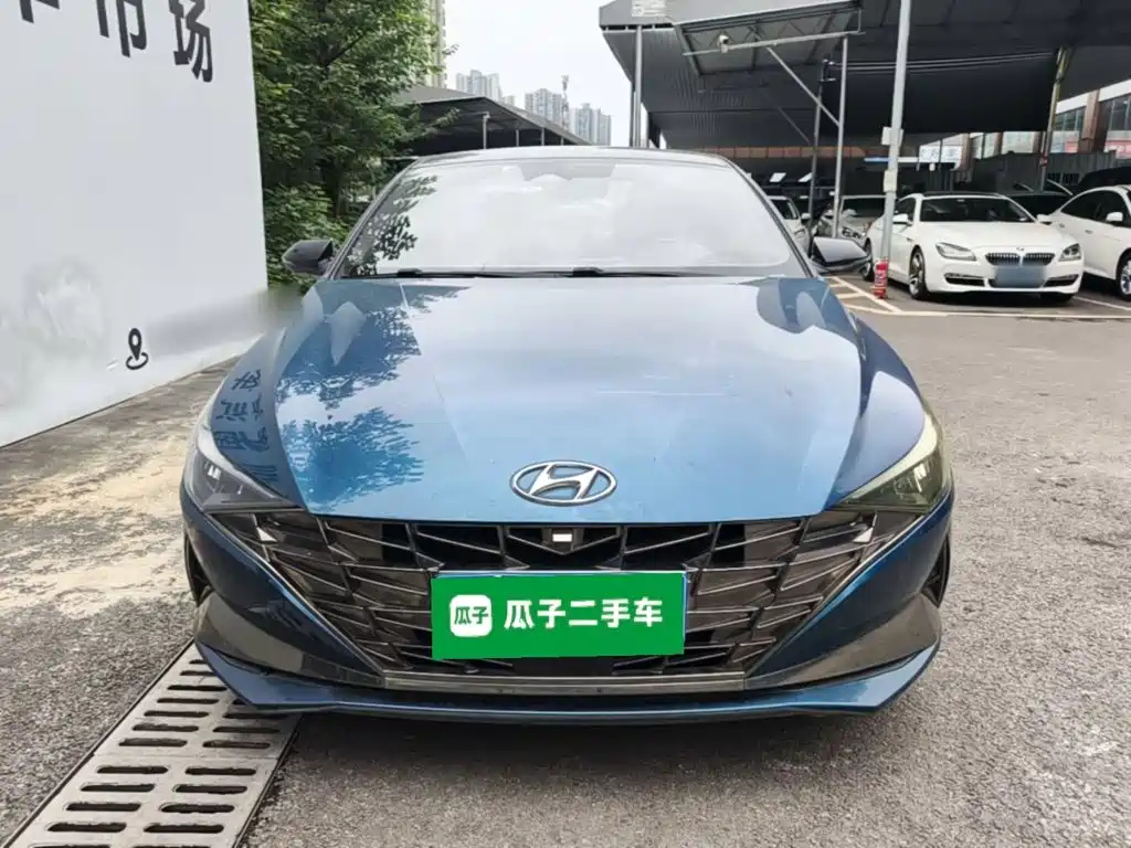Hyundai Elantra — миниатюра 3