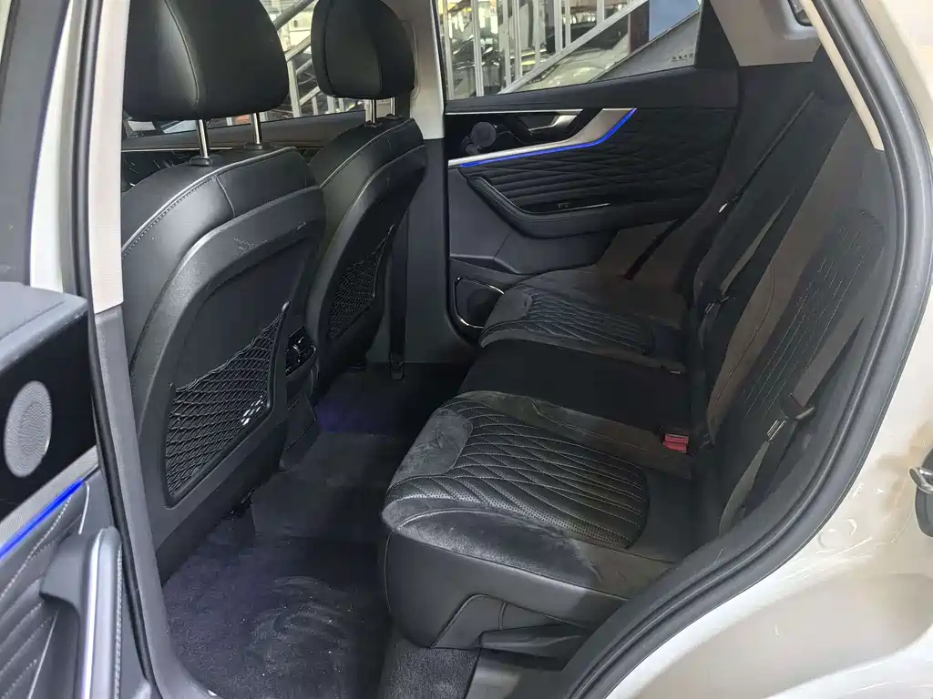 Hongqi Hongqi HS5 — миниатюра 9