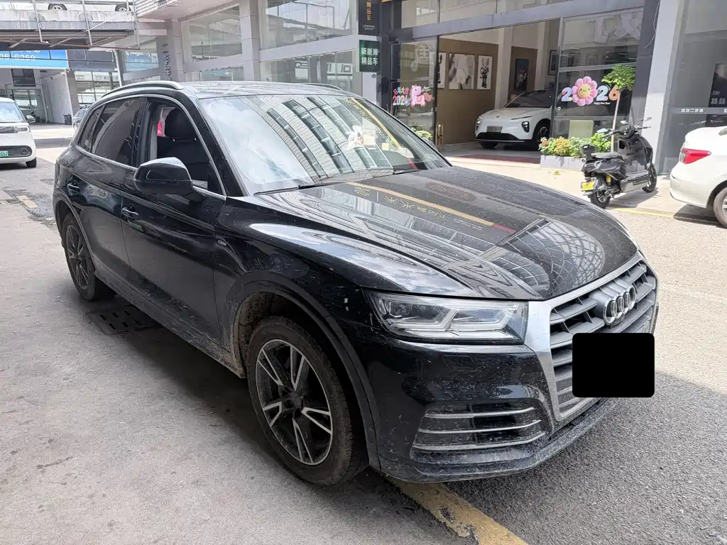 Audi Q5L 2018 40 TFSI Fashion V
