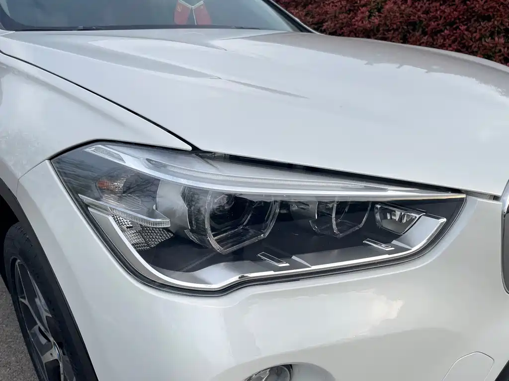 BMW X1 — миниатюра 13