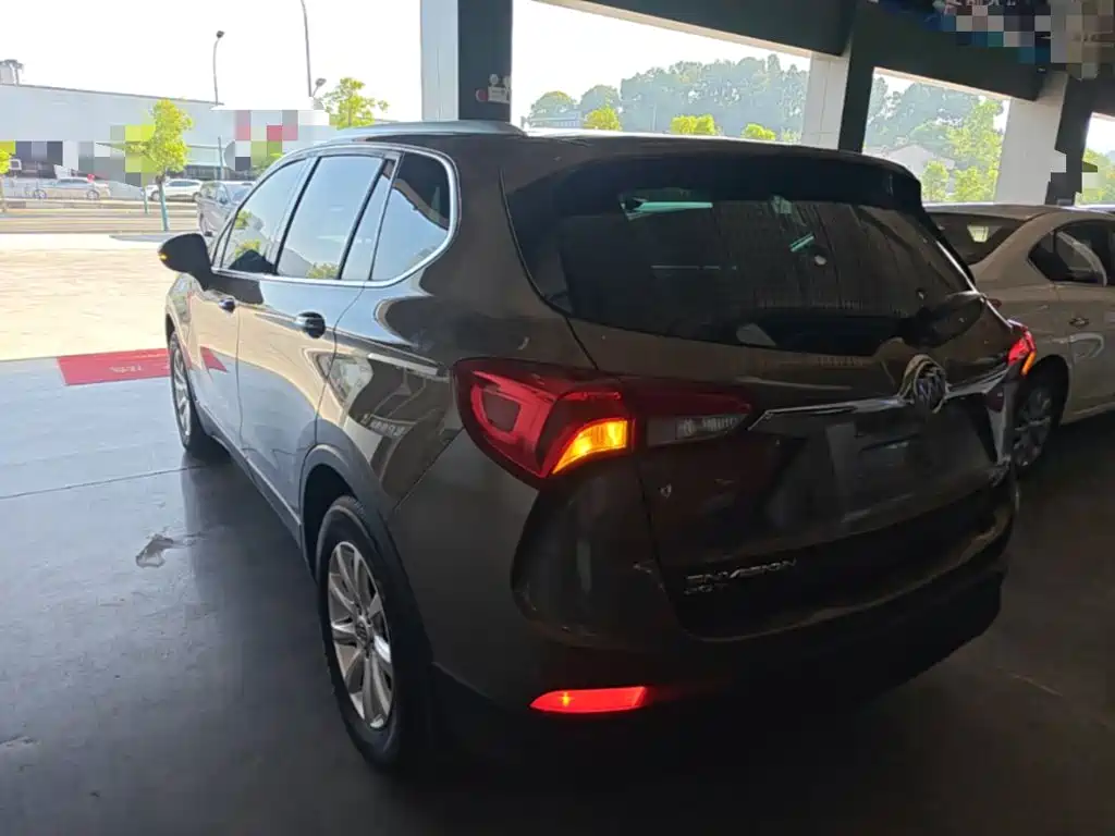 Buick Envision Plus — миниатюра 5