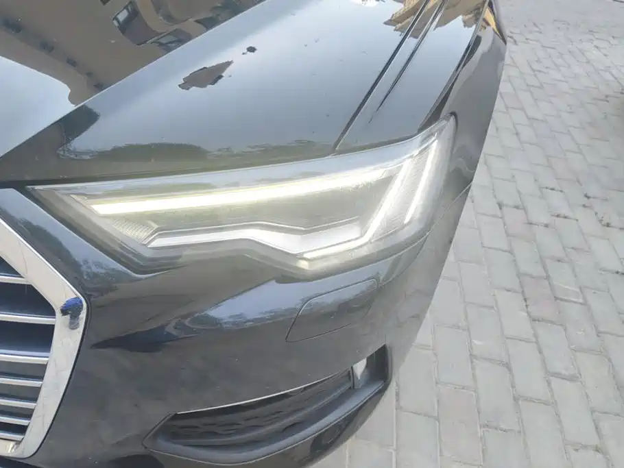 Audi A6L — миниатюра 5