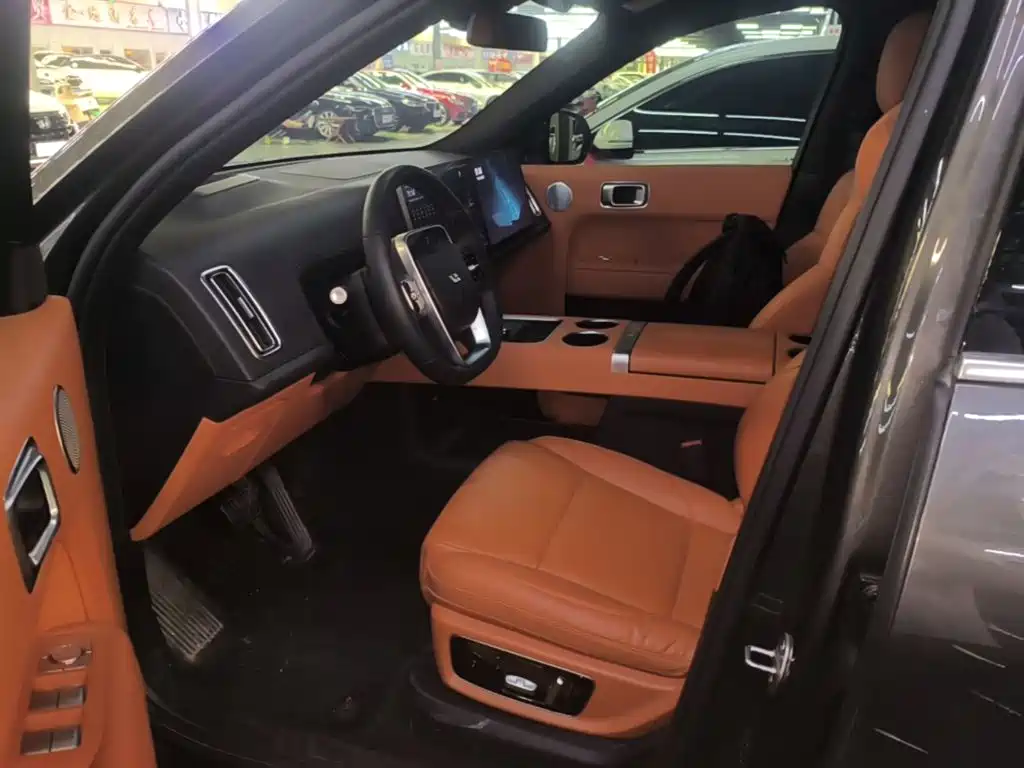 Li Auto Li L8 — миниатюра 15