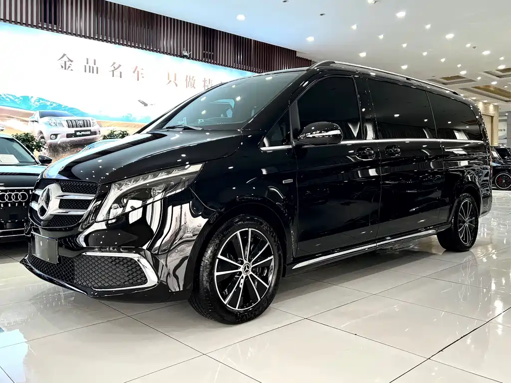 Mercedes-Benz V-Class — миниатюра 2