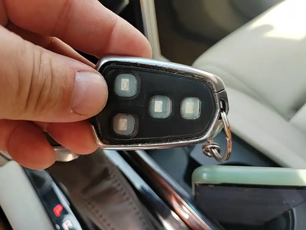 Cadillac XTS — миниатюра 9