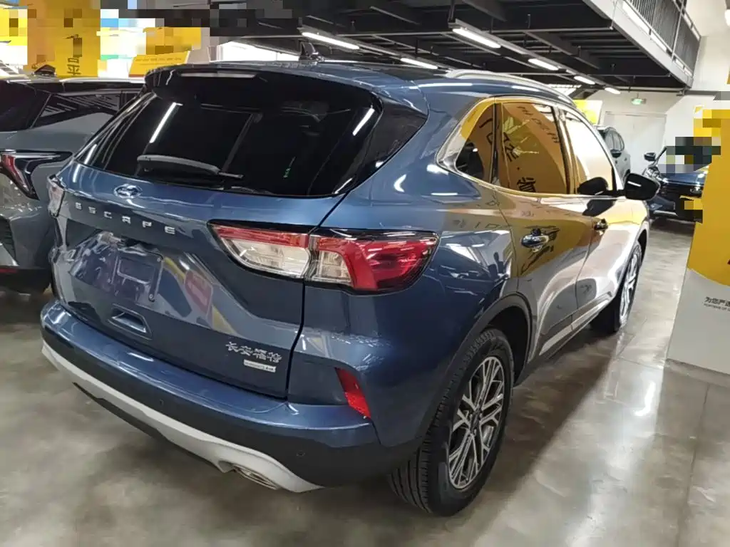 Ford Escape — миниатюра 7