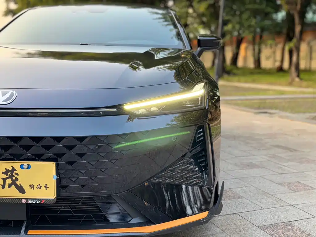 Changan UNI-V — миниатюра 20