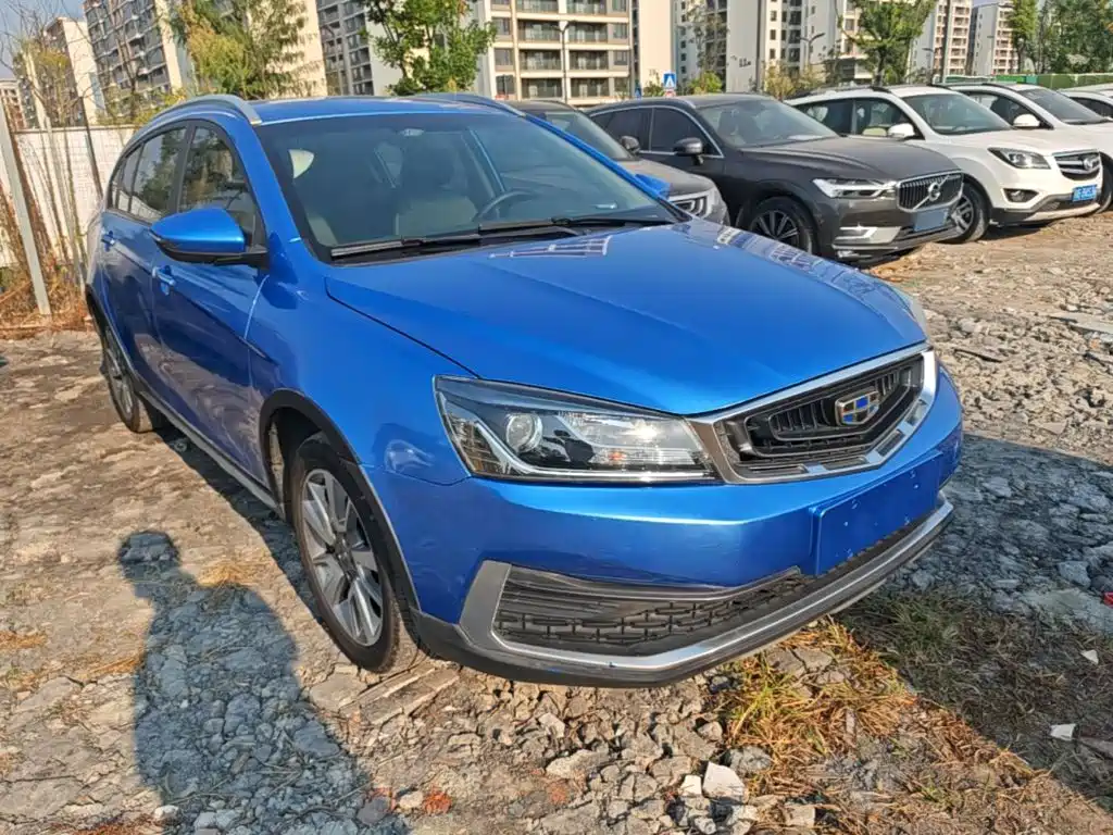 Geely Vision S1 — миниатюра 4