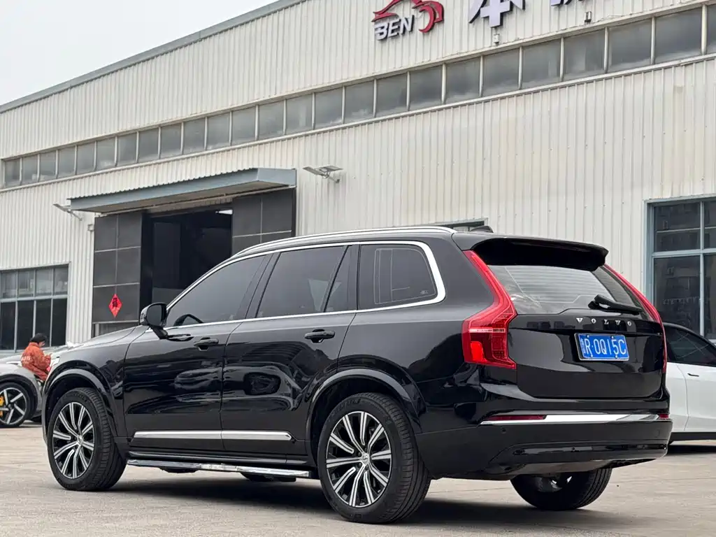 Volvo XC90 2024 B5 Luxury 5 мест