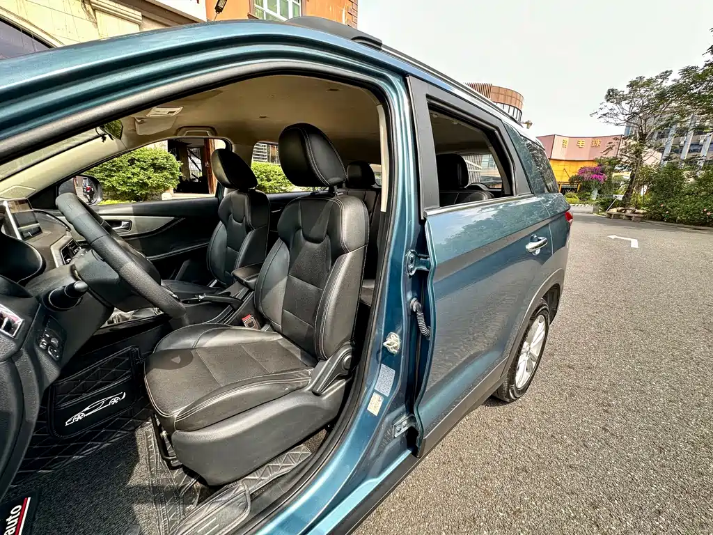 DONGFENG SCENERY S560