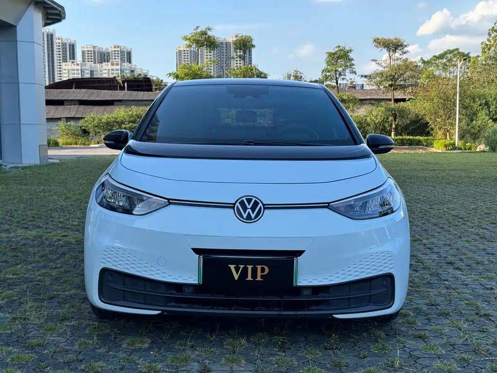 Volkswagen ID.3 — миниатюра 2