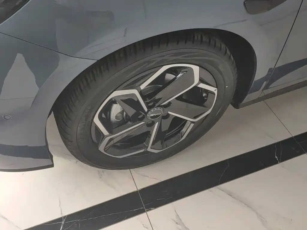 BYD Seal 06 DM-i Touring — миниатюра 23