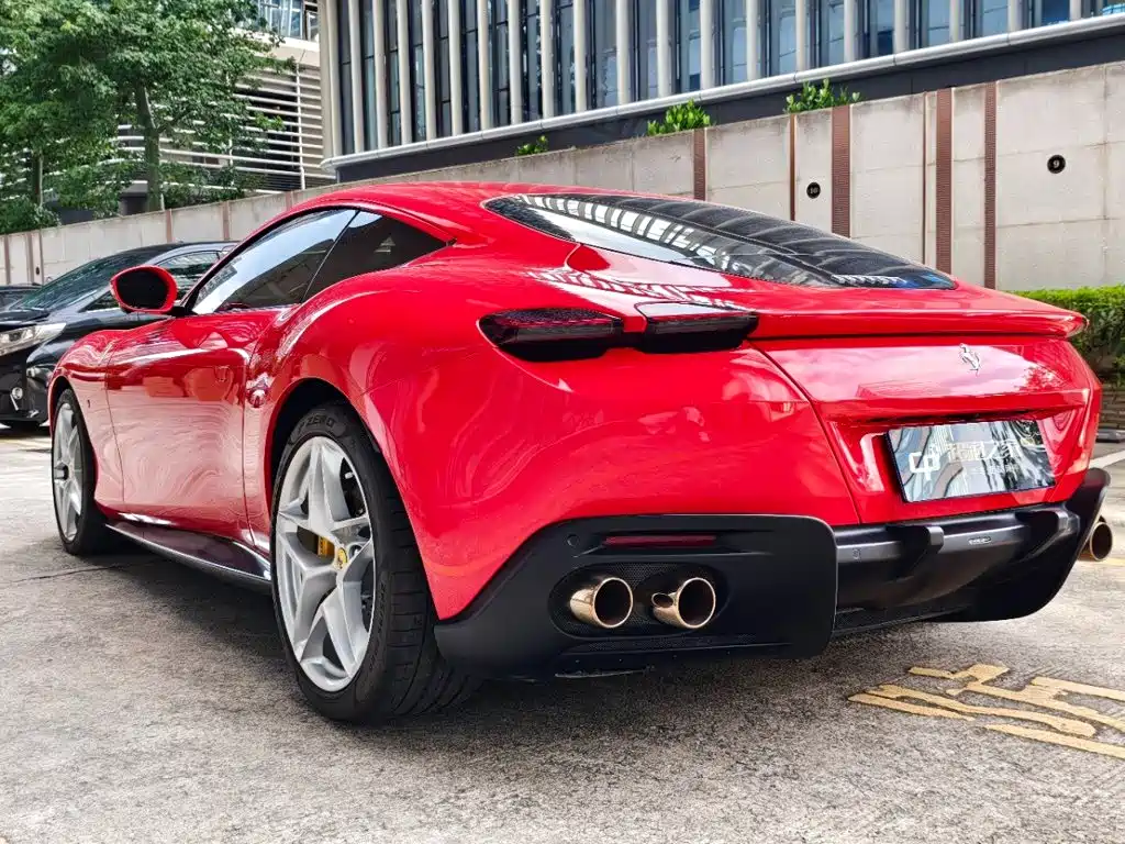 Ferrari Roma — миниатюра 14