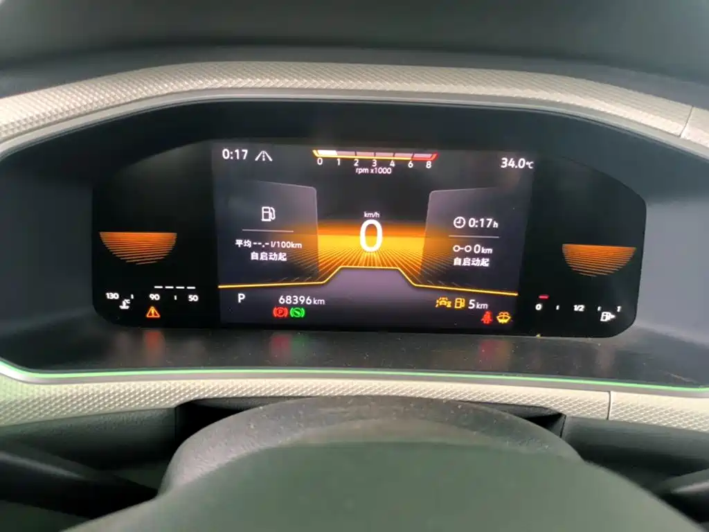 Volkswagen T-Roc — миниатюра 12
