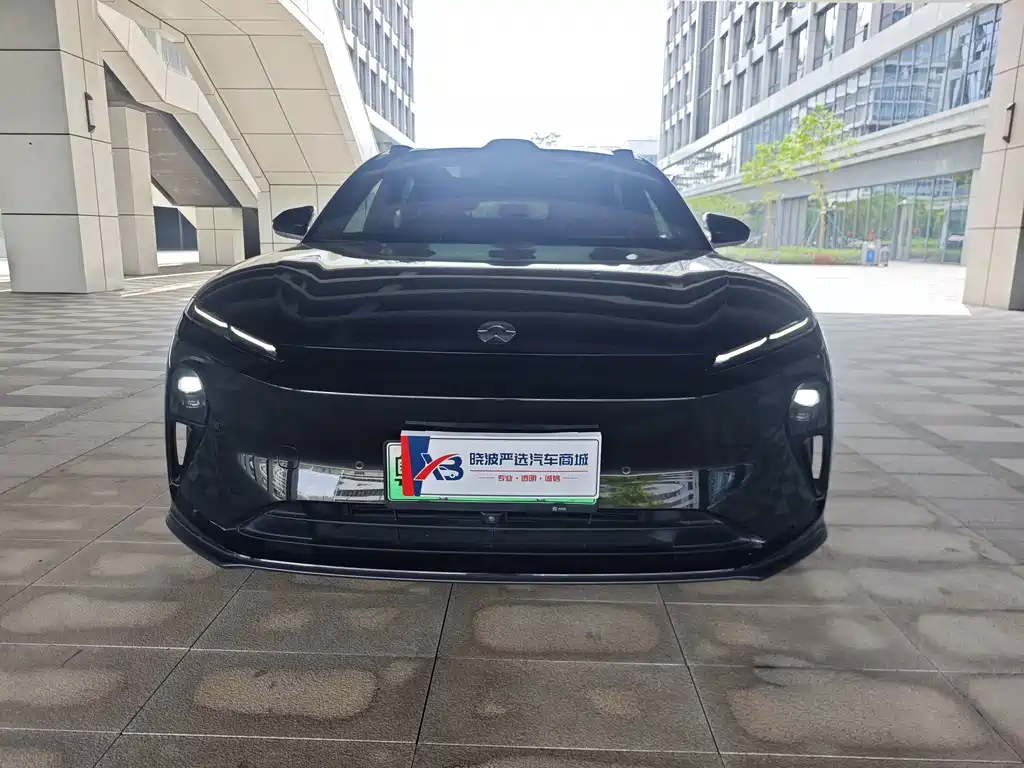 NIO ET5T — миниатюра 3