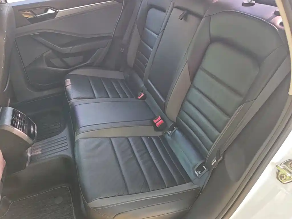 Volkswagen Sagitar — миниатюра 17