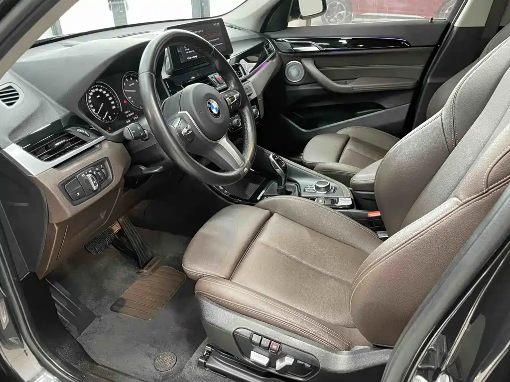 BMW X1 2022 sDrive20Li Premium