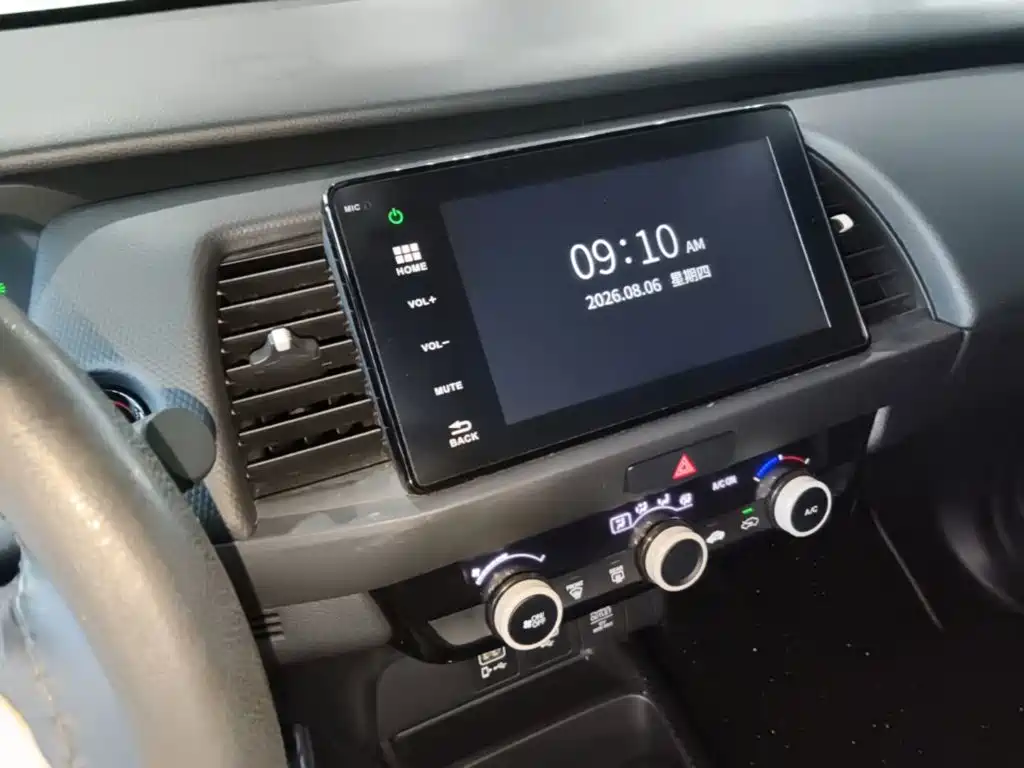 Honda Fit — миниатюра 13