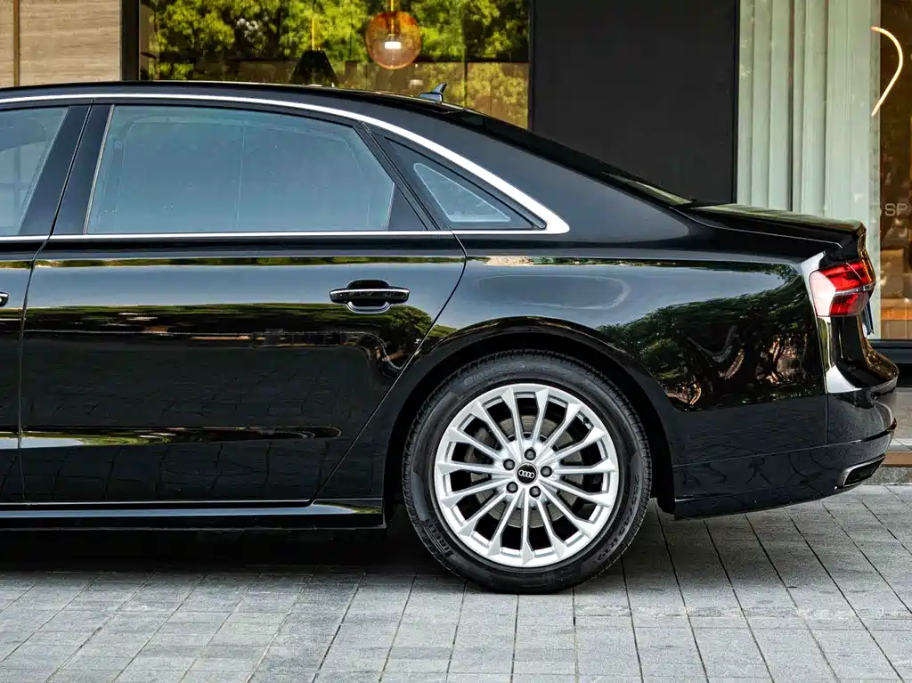 Audi A8 2017 A8L 45 TFSI quattro