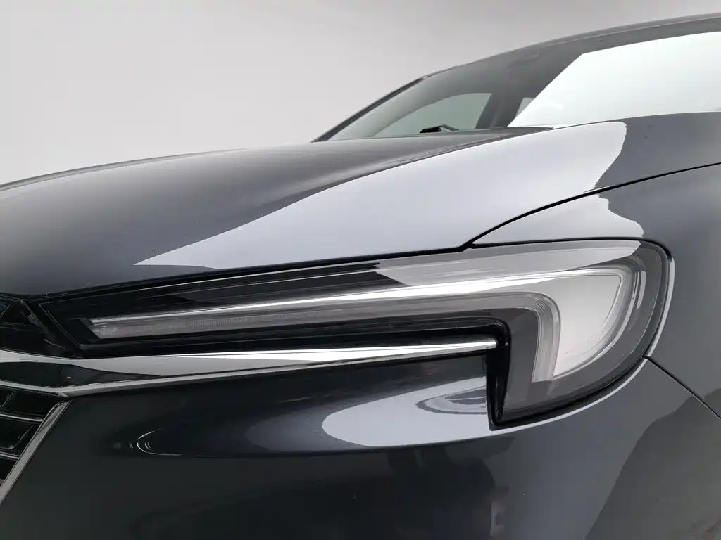 Buick Enclave — миниатюра 7