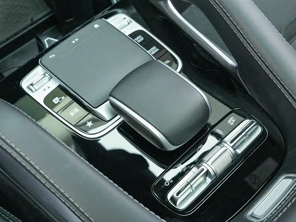 MERCEDES-BENZ GLE AMG