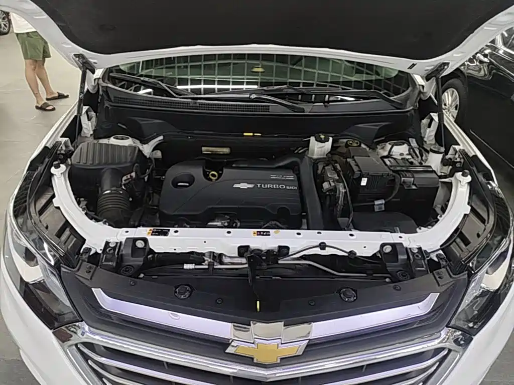 Chevrolet Equinox — миниатюра 20