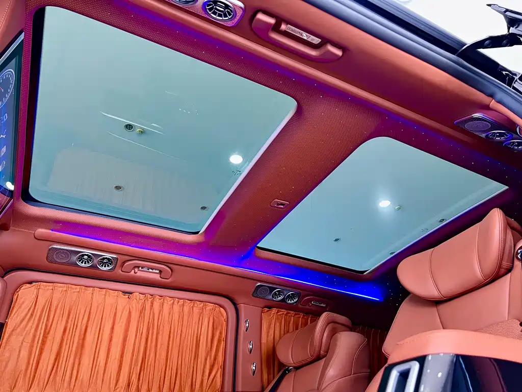 Mercedes-Benz V-Class — миниатюра 14