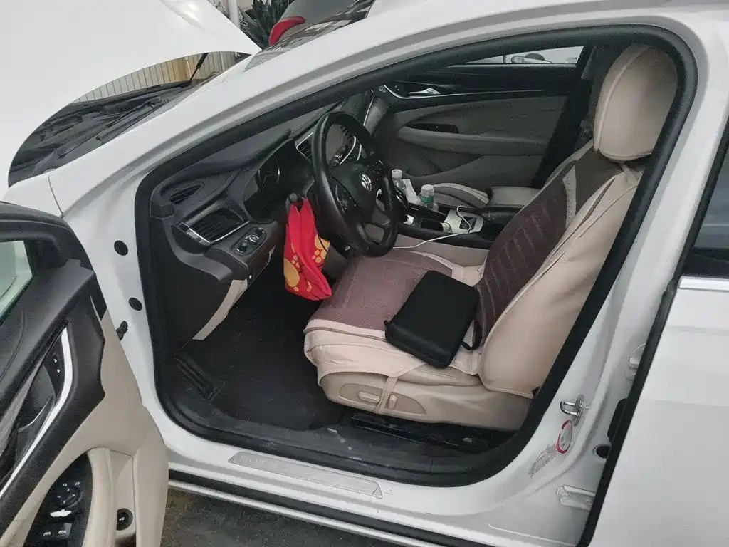 Buick LaCrosse — миниатюра 14
