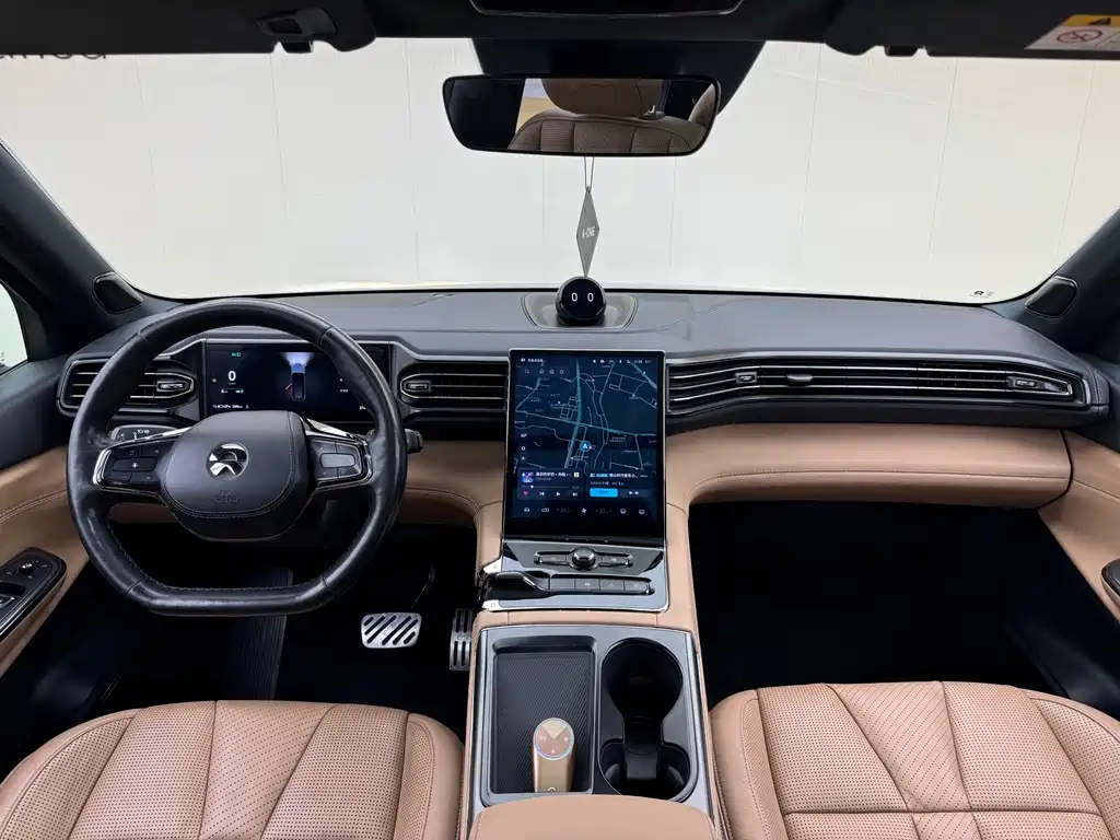NIO ES8 — миниатюра 17