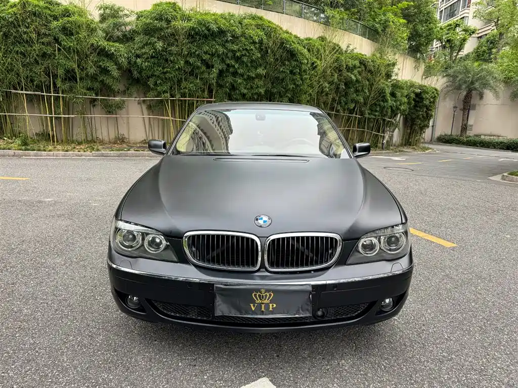 BMW 7 Series 7 2005 740Li