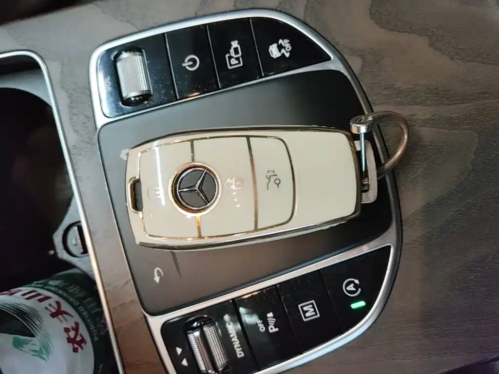 Mercedes-Benz GLC — миниатюра 9