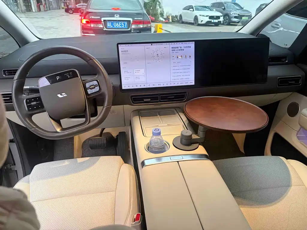 Li Auto Li MEGA — миниатюра 6
