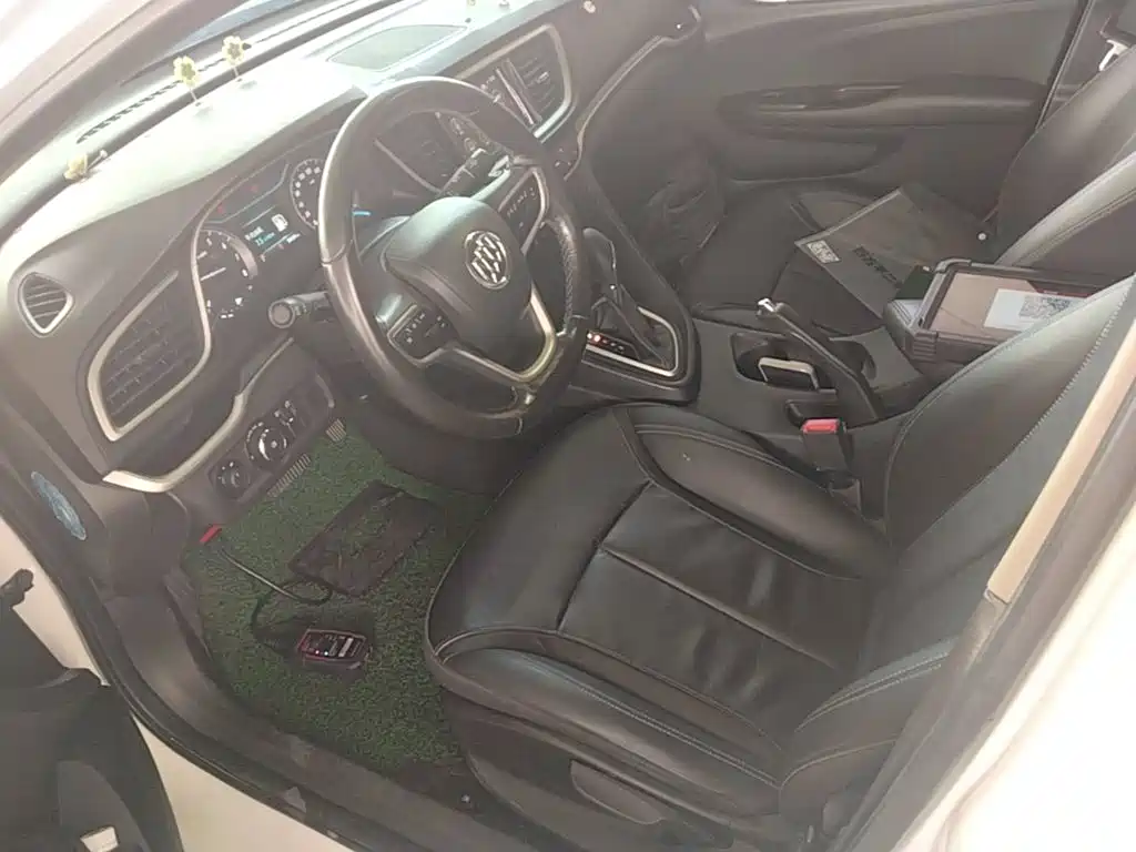 Buick Excelle — миниатюра 15