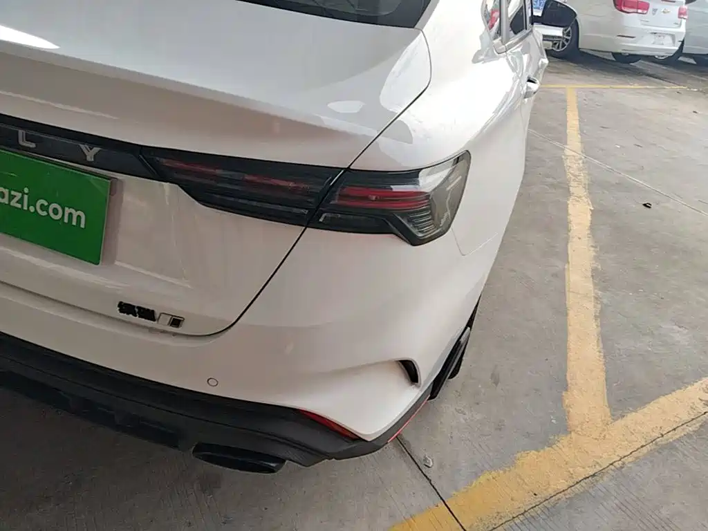Geely Binrui — миниатюра 8
