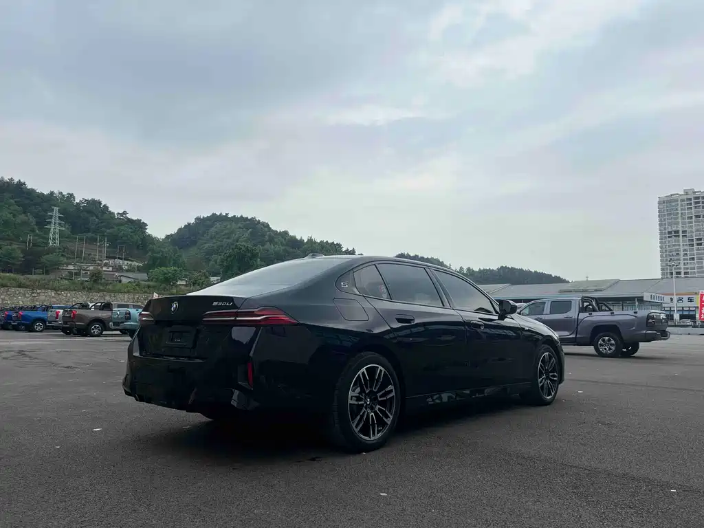 BMW 5 Series 5 2025 530Li Lead M Sport