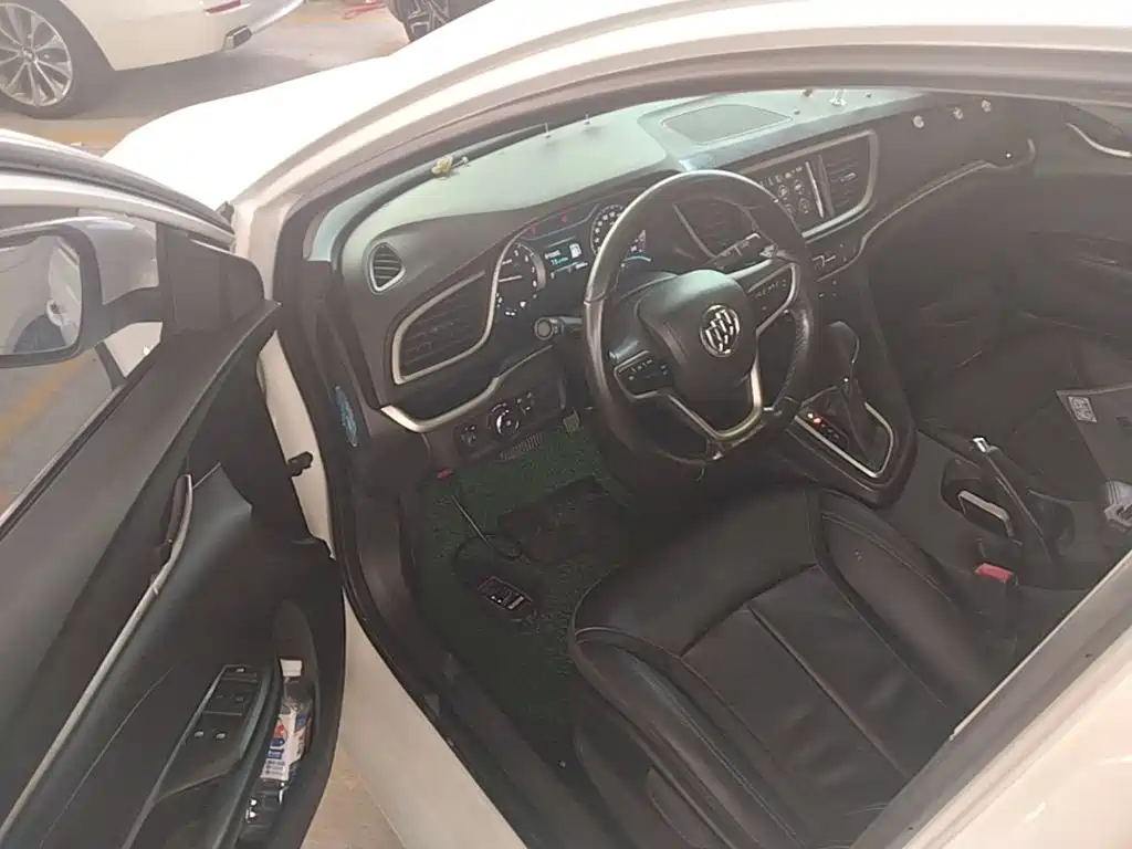 Buick Excelle — миниатюра 16
