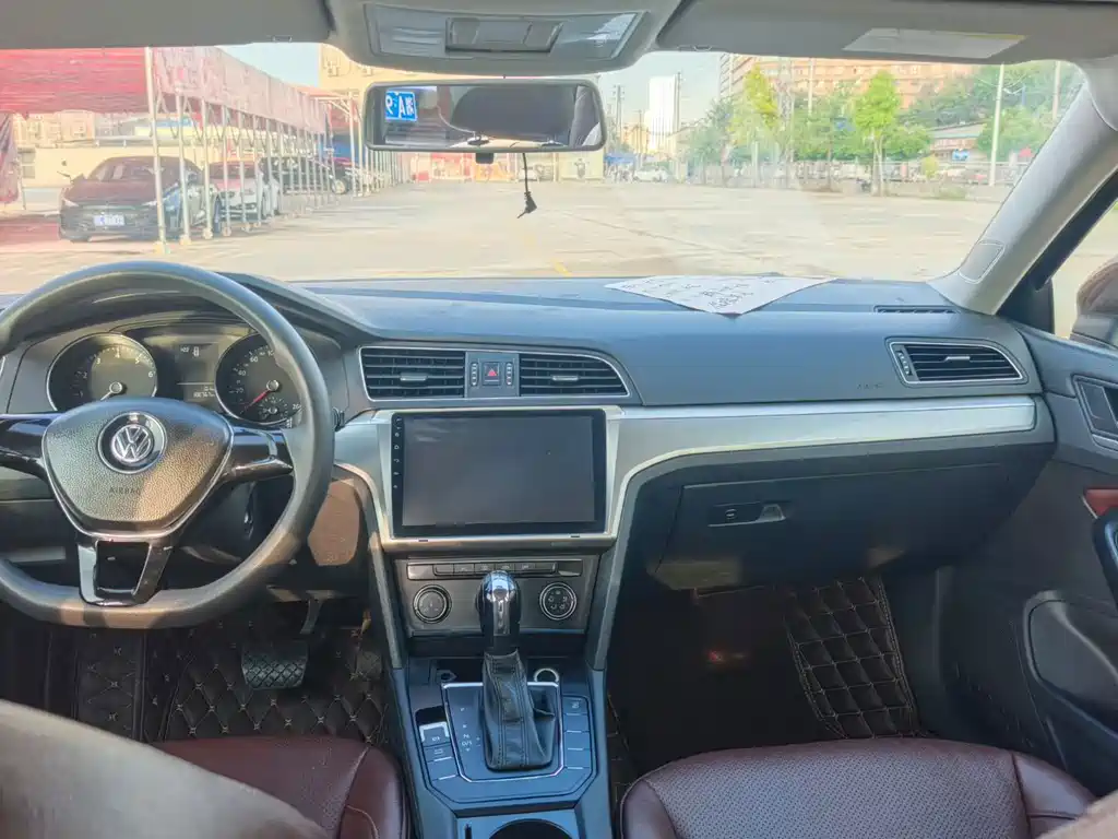 Volkswagen Lamando — миниатюра 6