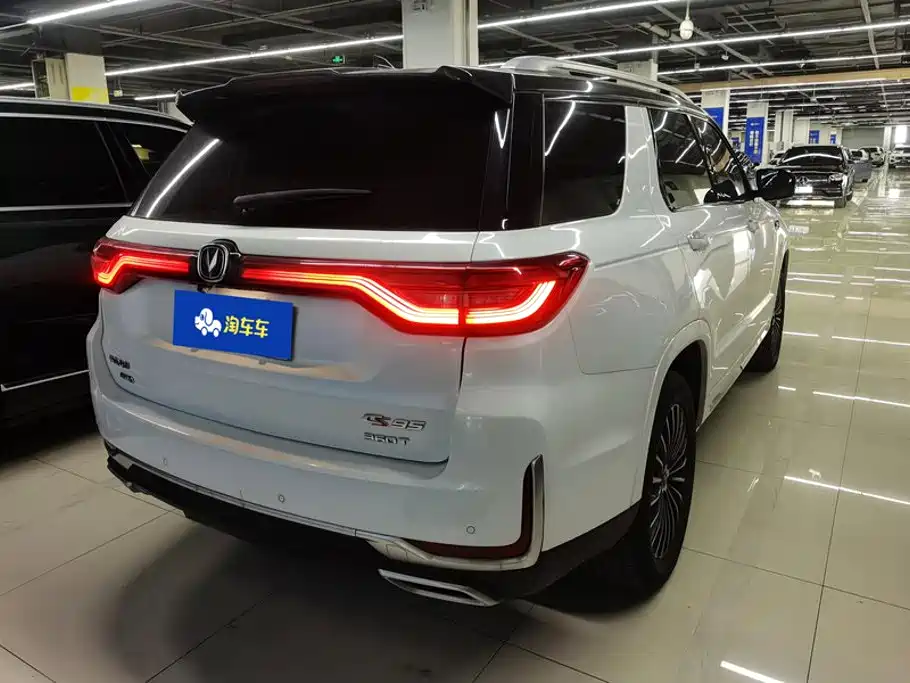 Changan CS95 — миниатюра 3