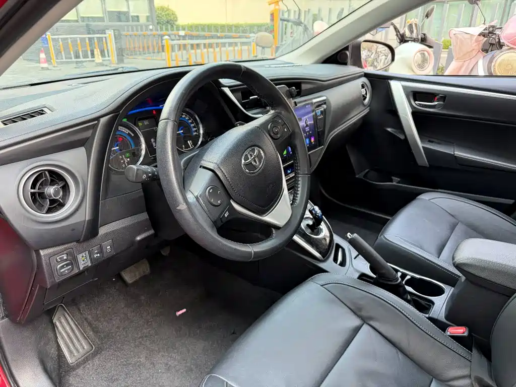 Toyota Corolla — миниатюра 7