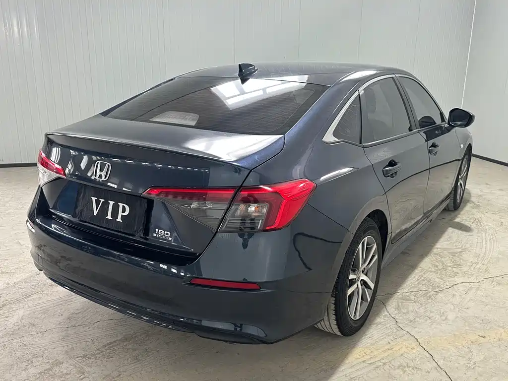 Honda Civic 2022 180TURBO CVT
