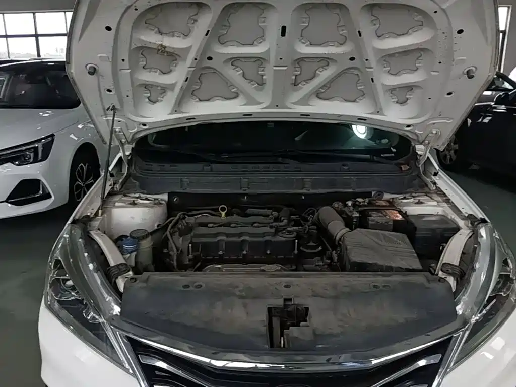 Changan Eado DT — миниатюра 20