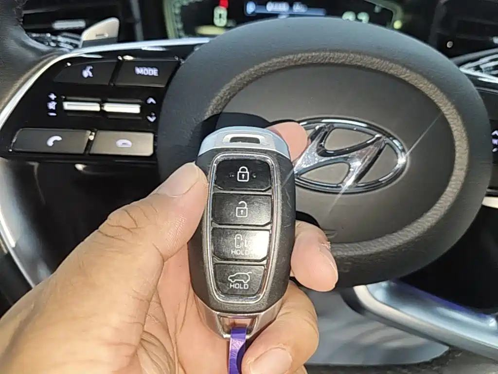 Hyundai Custo — миниатюра 9