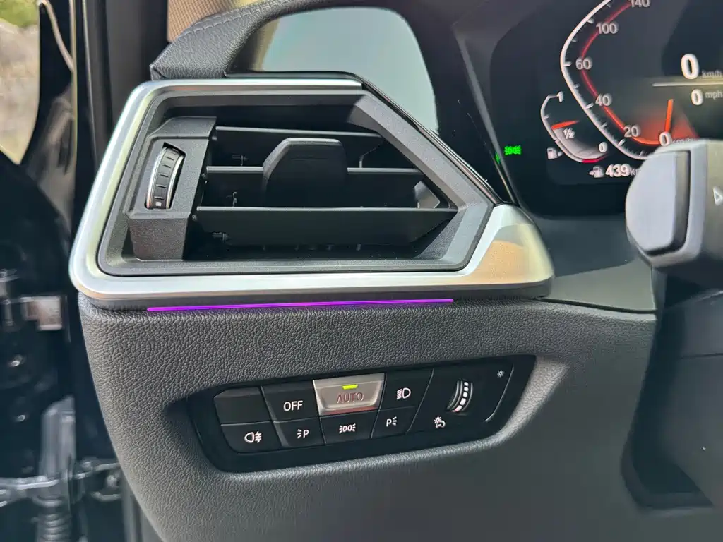 BMW 3 Series — миниатюра 19